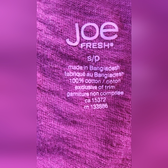 Joe Fresh Tshirt with ruffle collar - Picture 2 of 7